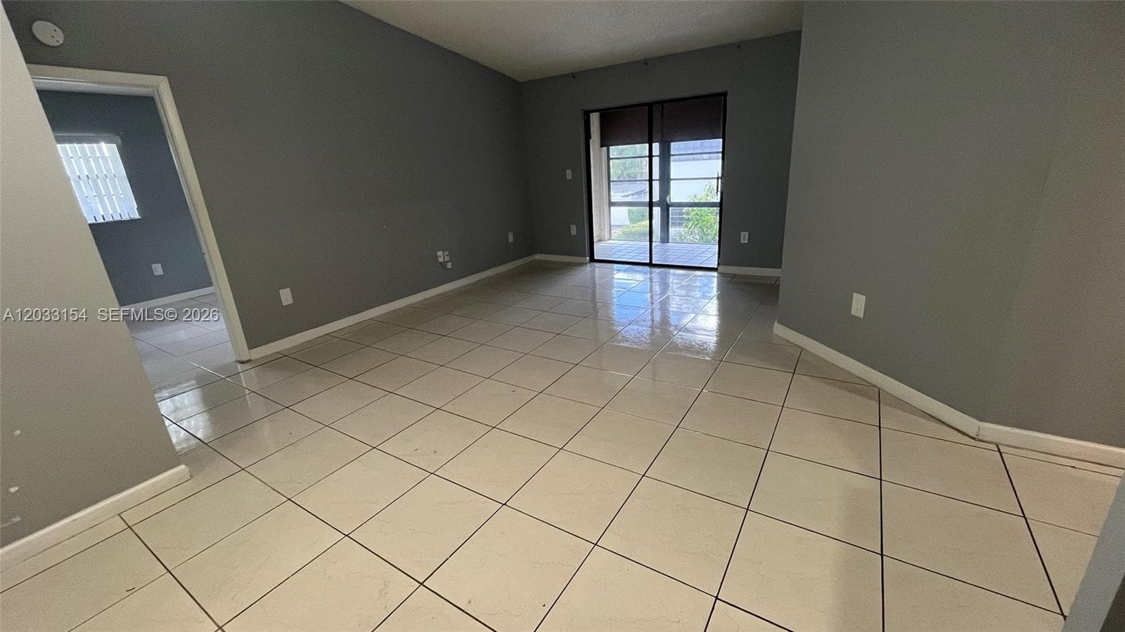 19025 NW 62nd Ave # 202, Hialeah FL 33015 — 4