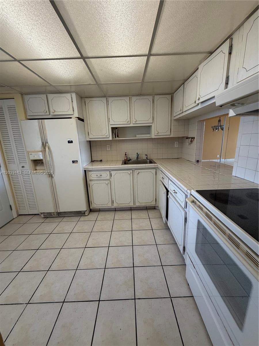 1401 NE Miami Gardens Dr # 891, Miami FL 33179 — 7
