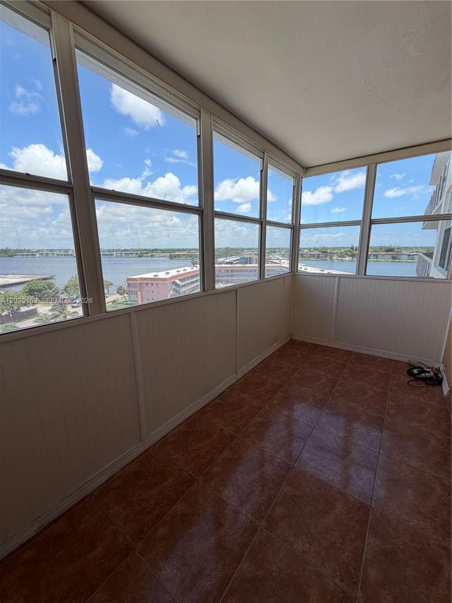 1401 NE Miami Gardens Dr # 891, Miami FL 33179 — 5