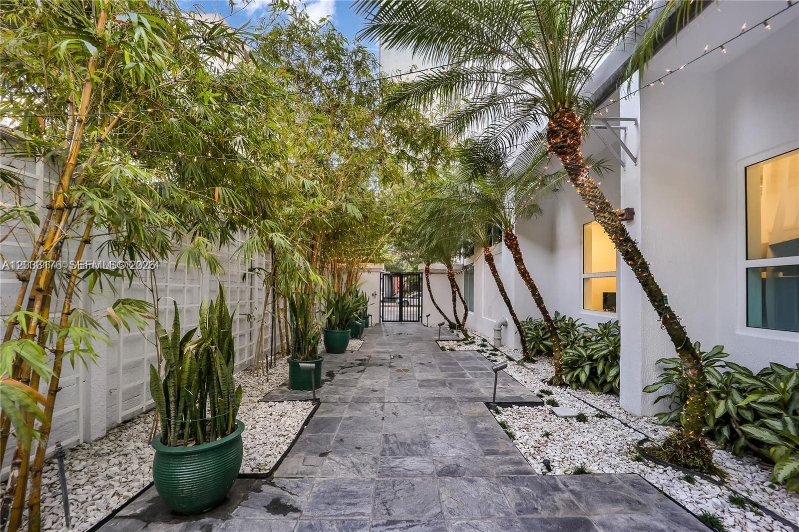 234 NE 3rd St # 507, Miami FL 33132 — 8