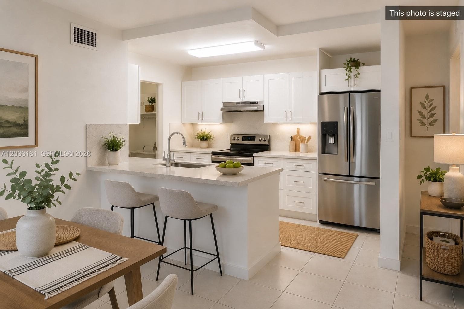 240 W Park Dr # 4, Miami FL 33172 — 4
