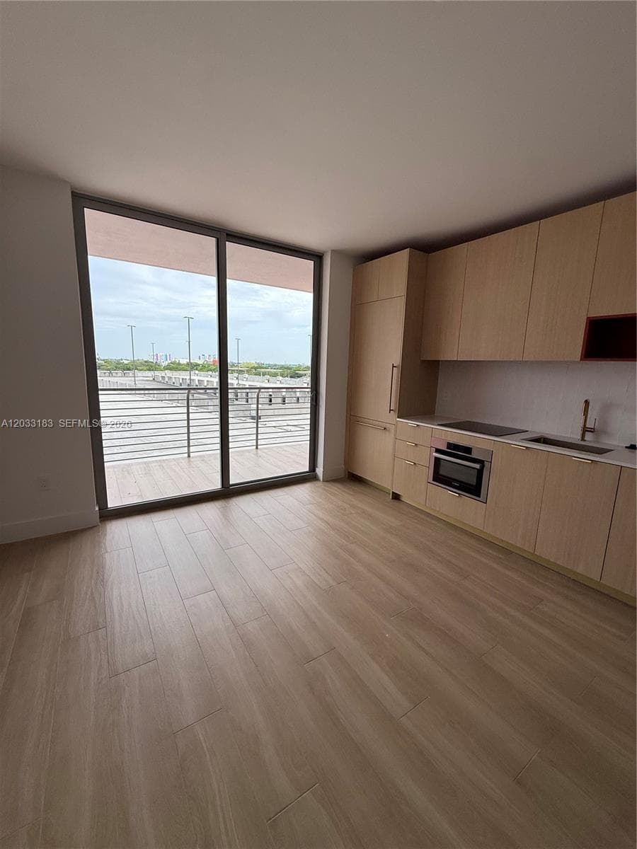 90 NE 32 street # 623, Miami FL 33127 — 9