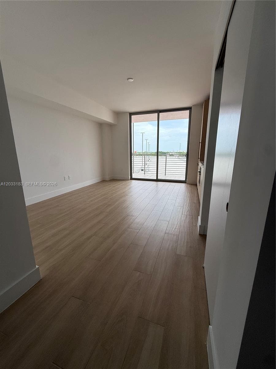 90 NE 32 street # 623, Miami FL 33127 — 4