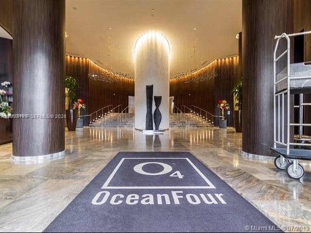 17201 Collins Ave # 2209, Sunny Isles Beach FL 33160 — 2