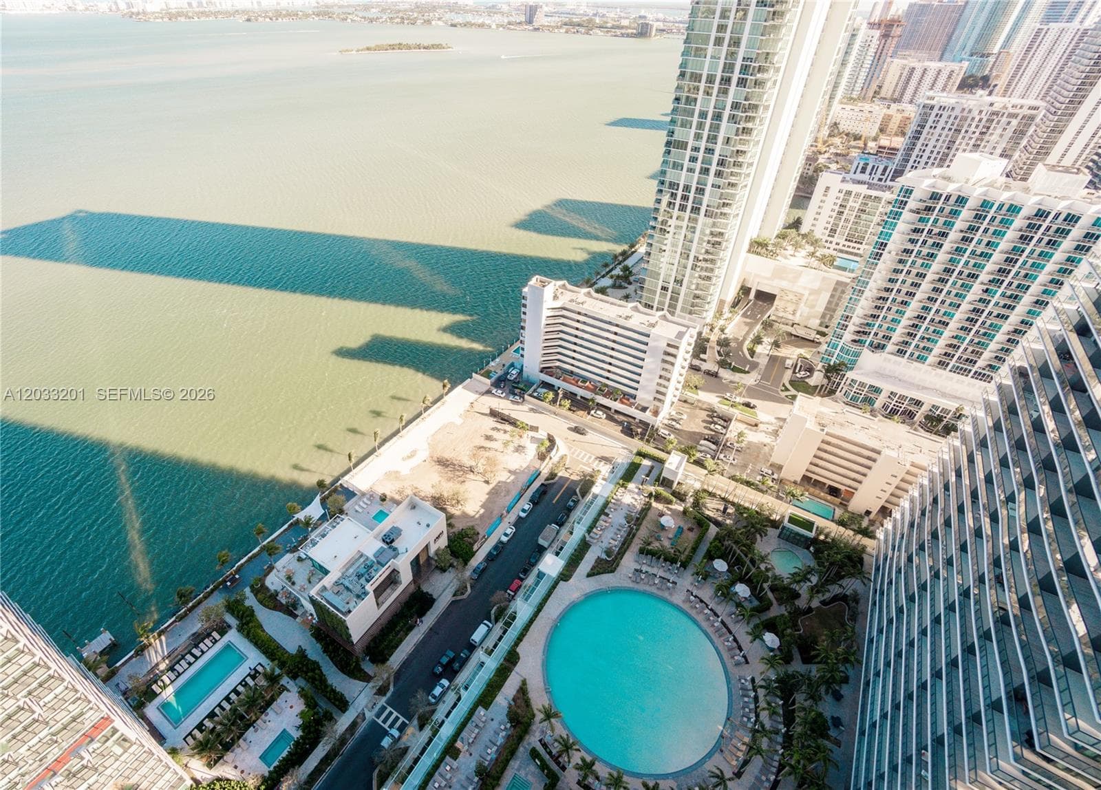 650 NE 32nd St # 3505, Miami FL 33137 — 19