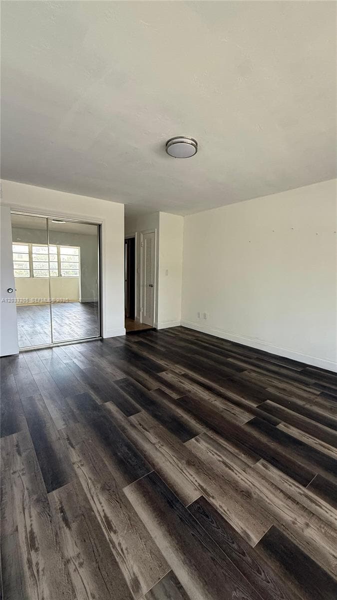 1400 NE 191st St # 310, Miami FL 33179 — 7