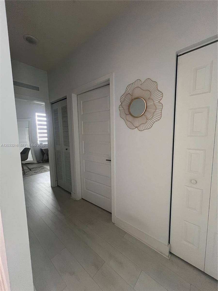 4670 NW 84th Ave # 32, Doral FL 33166 — 5