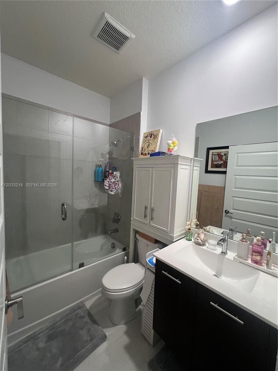 4670 NW 84th Ave # 32, Doral FL 33166 — 11