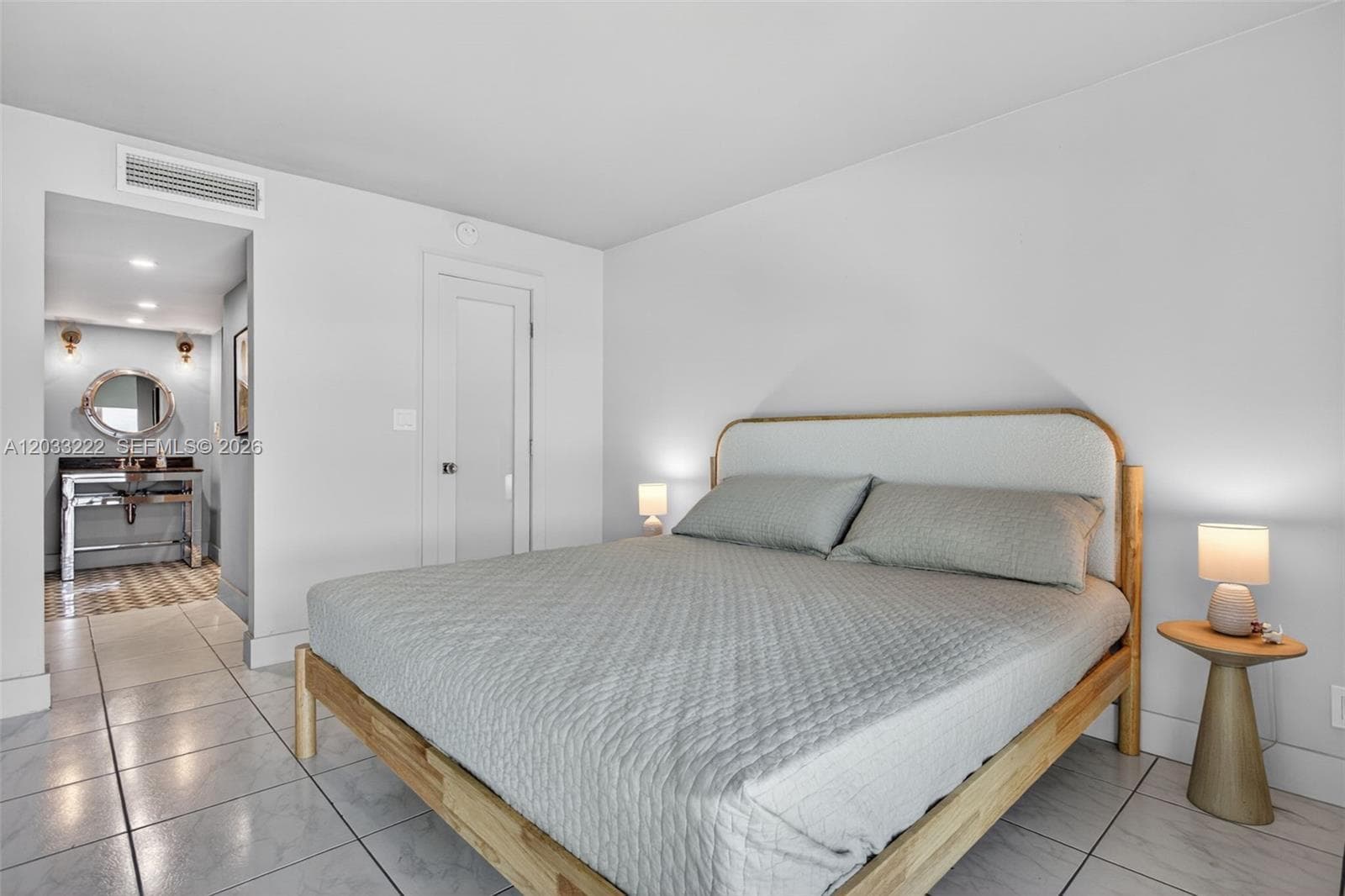 2655 Collins Ave # 1512, Miami Beach FL 33140 — 26