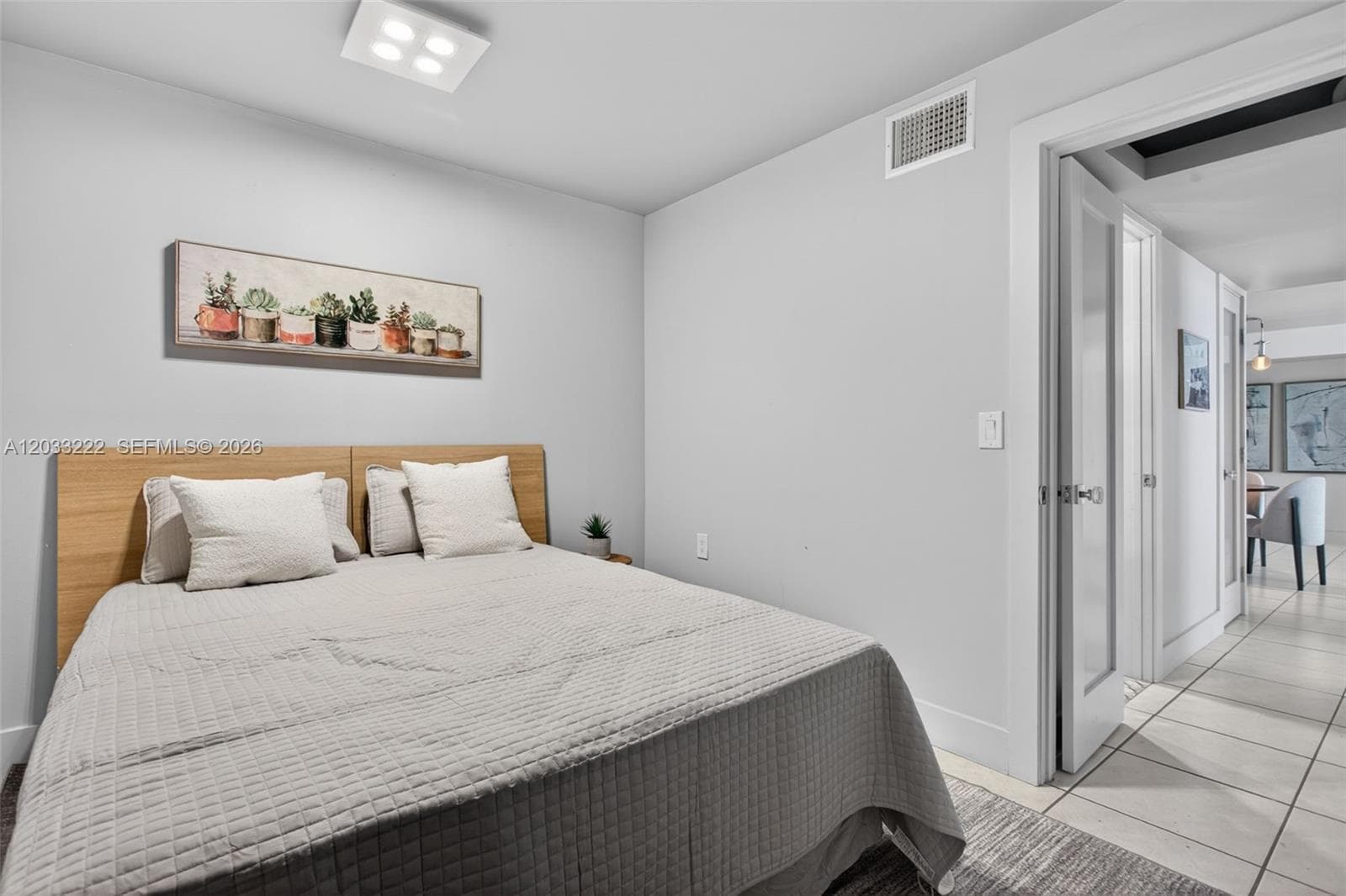 2655 Collins Ave # 1512, Miami Beach FL 33140 — 34