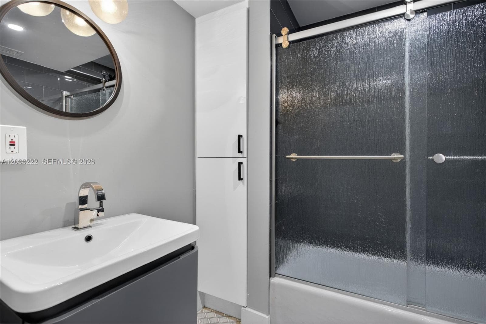2655 Collins Ave # 1512, Miami Beach FL 33140 — 37
