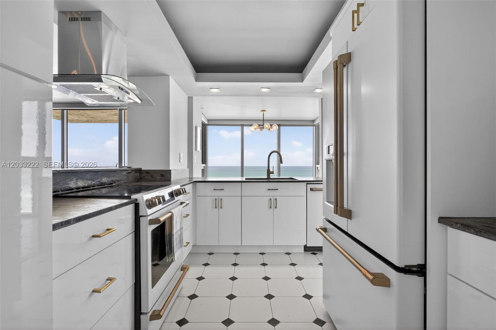 2655 Collins Ave # 1512, Miami Beach FL 33140 — 25