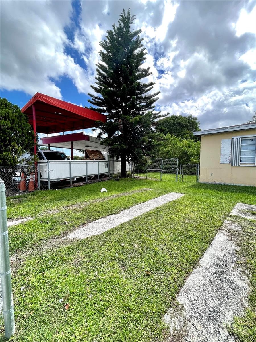 710 Tamiami Blvd, Miami FL 33144 — 4