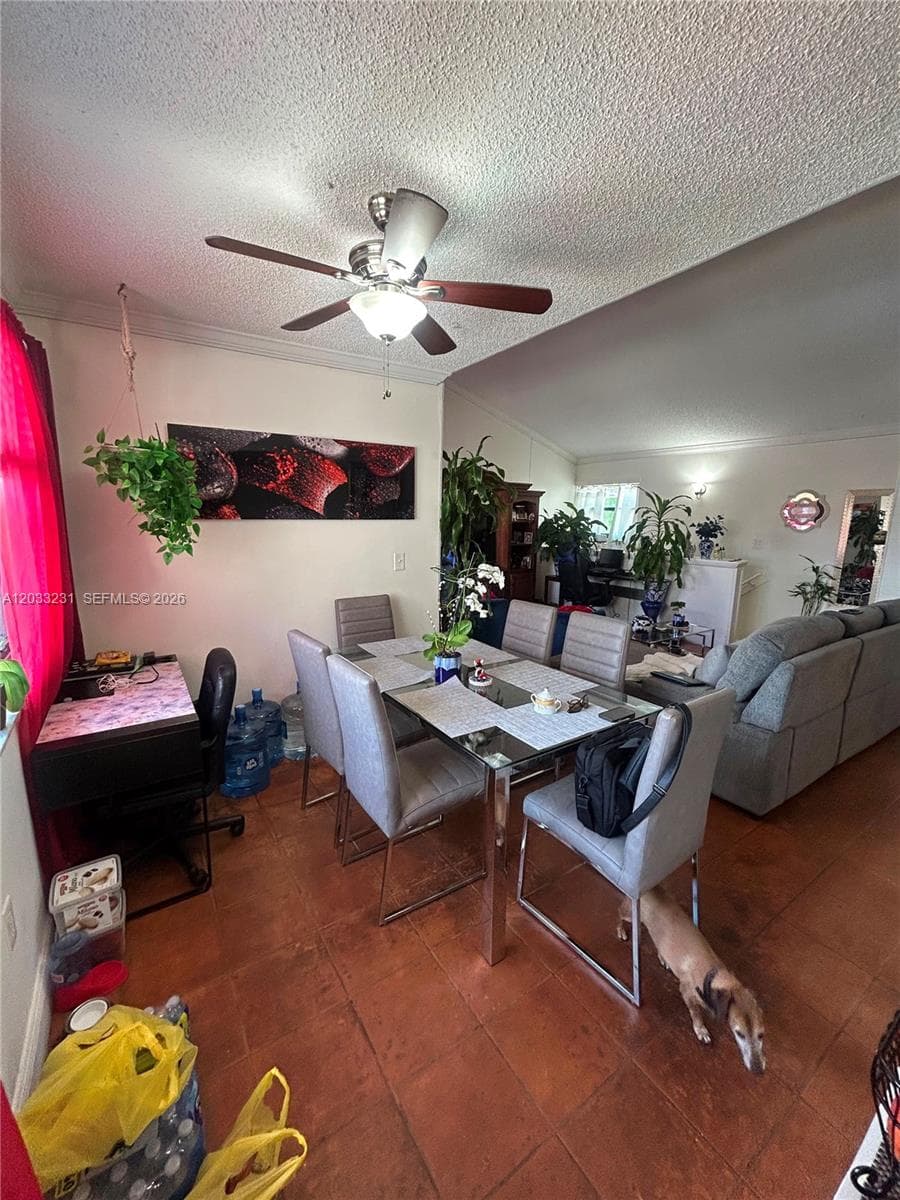 10284 NW 9th St Cir # 204, Miami FL 33172 — 27