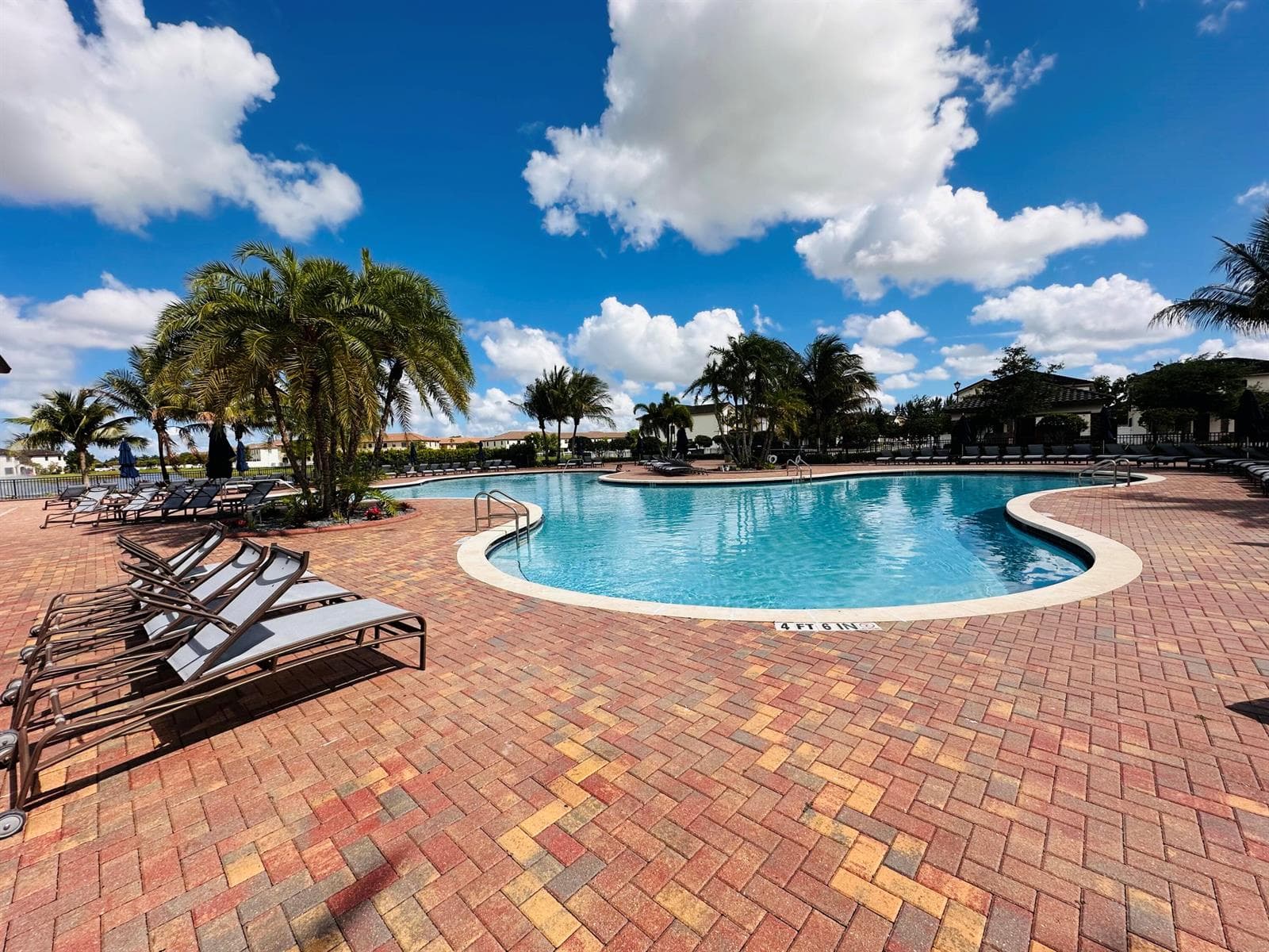 9326 W 33rd Lane, Hialeah FL 33018 — 37