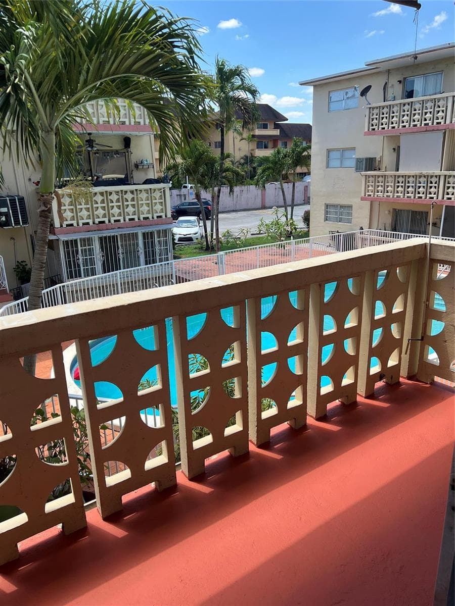 2441 NW 13th Street # 76, Miami FL 33125 — 15