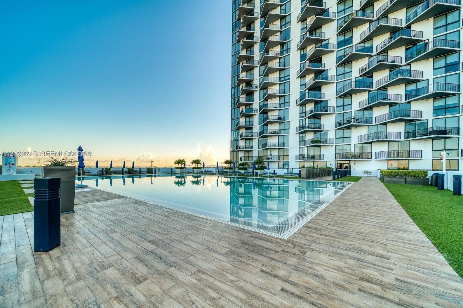 5300 Paseo Blvd # 1701, Doral FL 33166 — 31