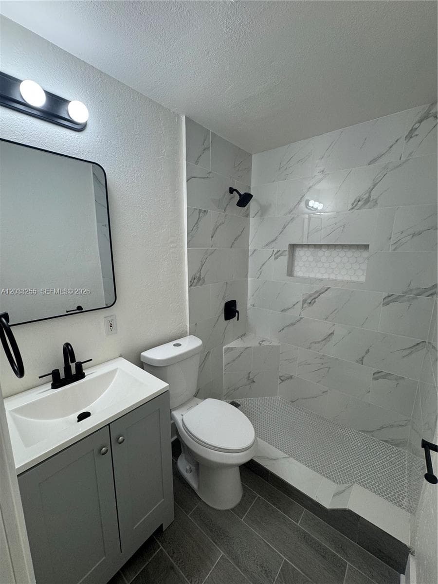 3011 SW 1st Ave # 9, Miami FL 33129 — 21