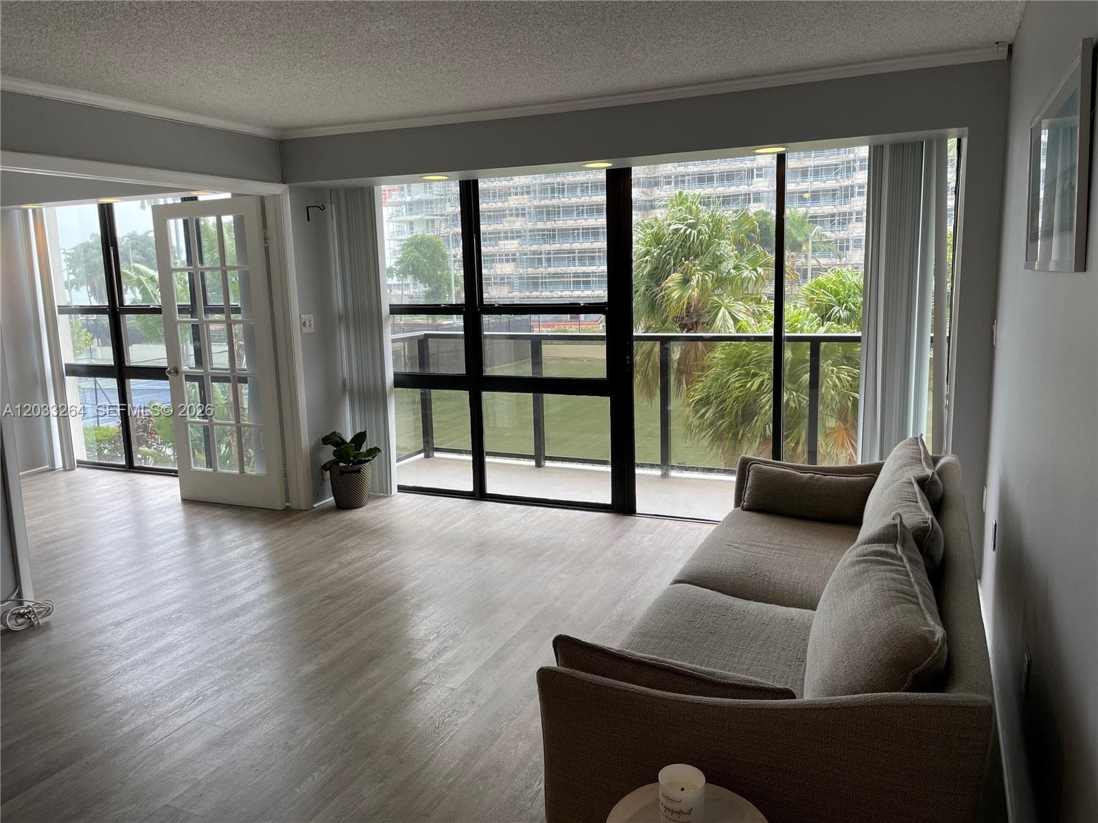 600 NE 36th St # 211, Miami FL 33137 — 3