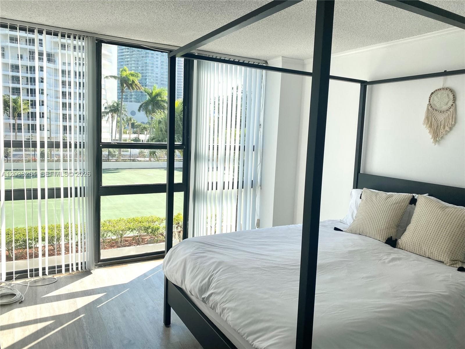 600 NE 36th St # 211, Miami FL 33137 — 11