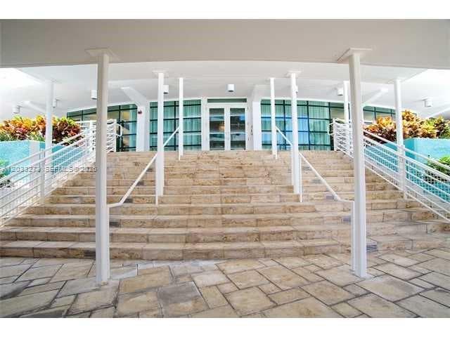 253 NE 2nd St # 509, Miami FL 33132 — 7