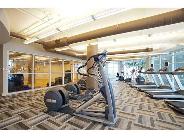 253 NE 2nd St # 509, Miami FL 33132 — 11