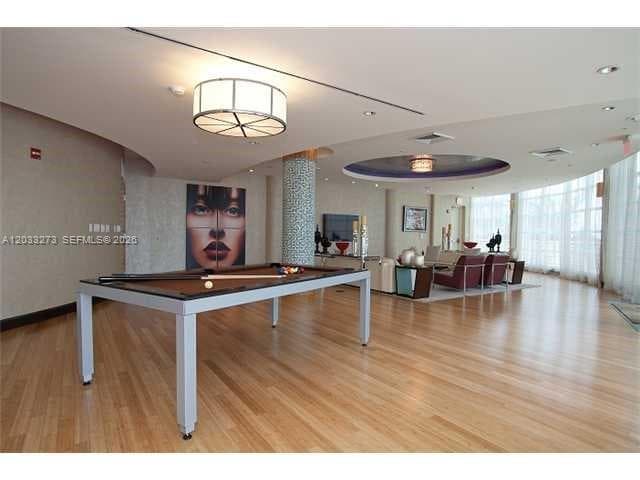 253 NE 2nd St # 509, Miami FL 33132 — 4