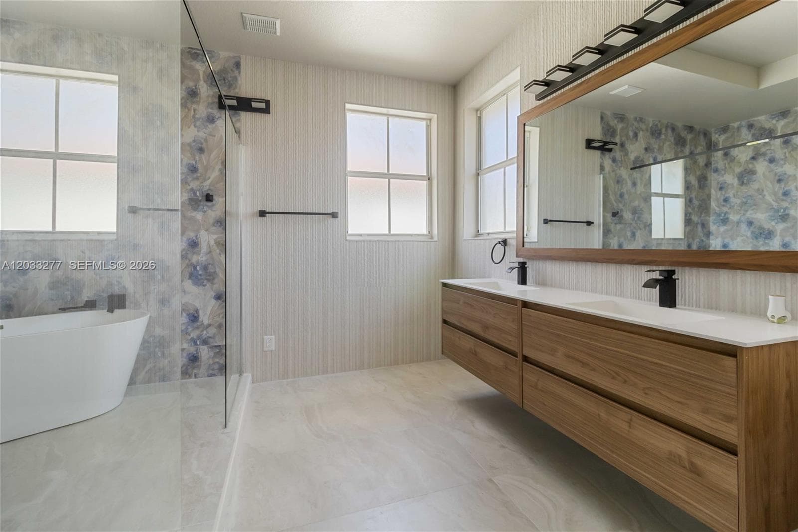8551 NW 110th Ave # 8551, Doral FL 33178 — 25
