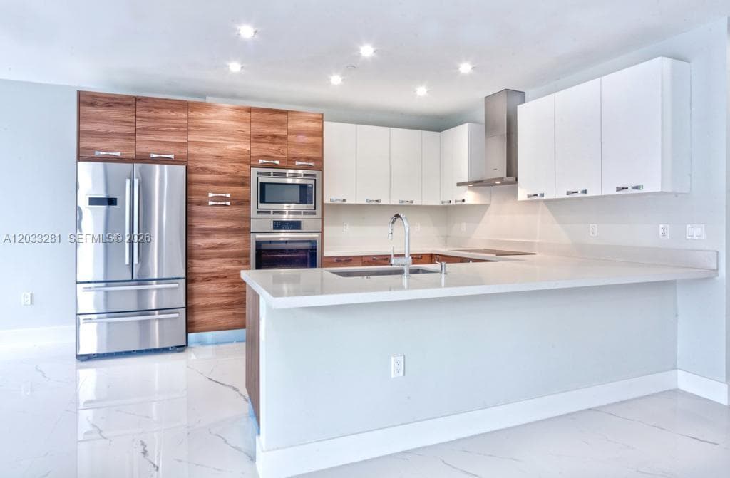 718 Valencia Ave # 202, Coral Gables FL 33134 — 17