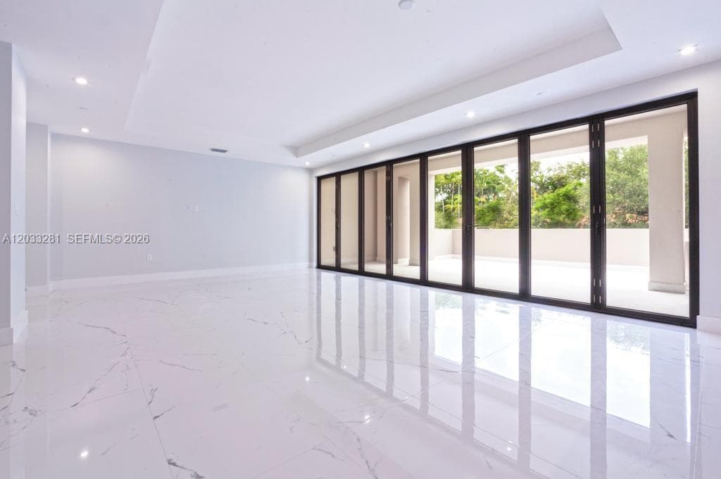 718 Valencia Ave # 202, Coral Gables FL 33134 — 16