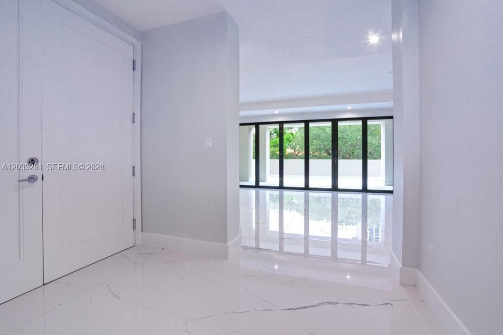 718 Valencia Ave # 202, Coral Gables FL 33134 — 14