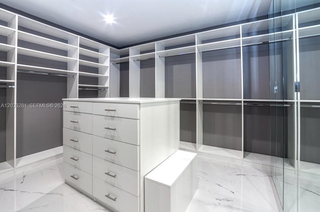 718 Valencia Ave # 202, Coral Gables FL 33134 — 37