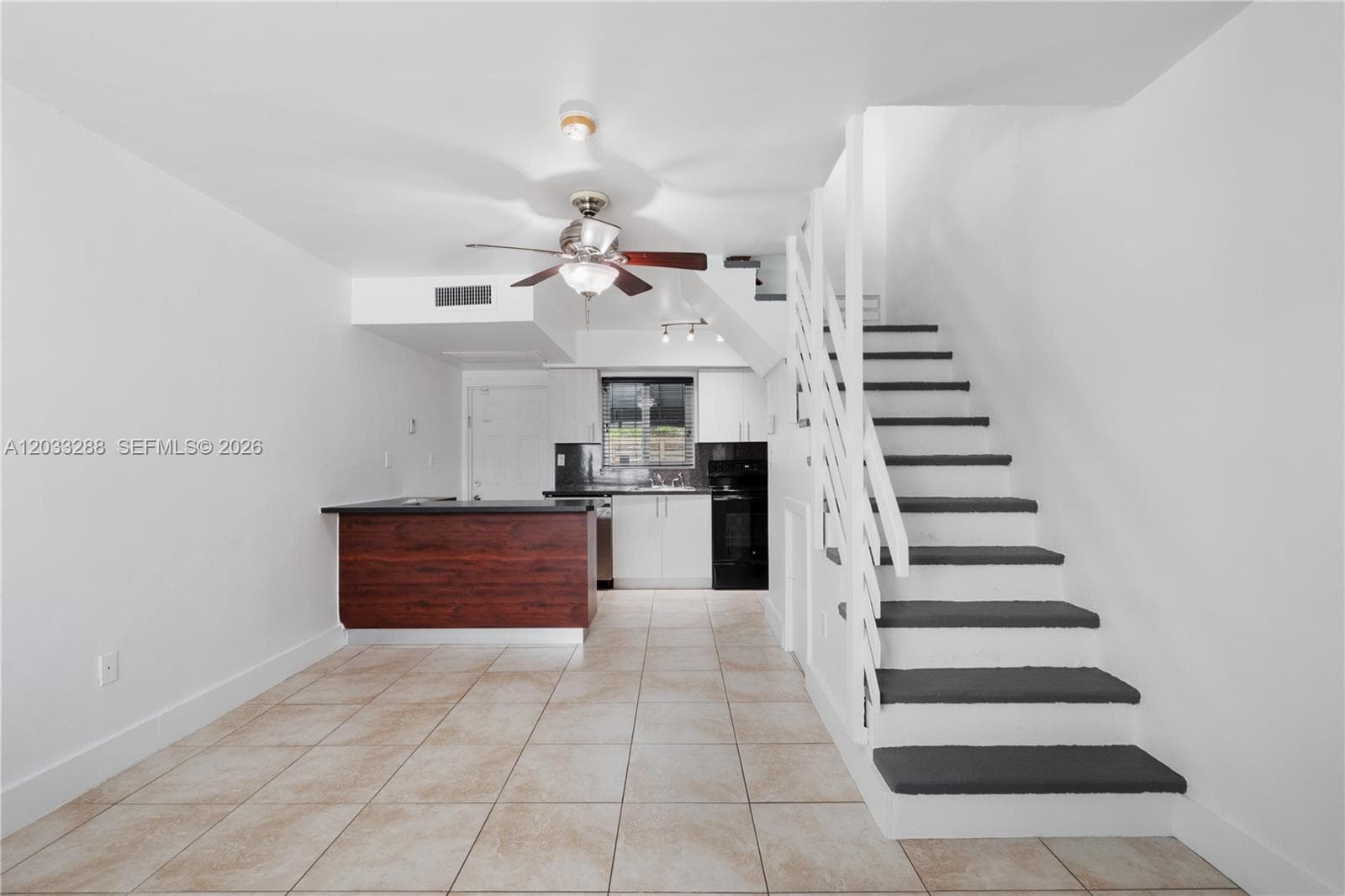 932 SW 6th St # 5, Miami FL 33130 — 4