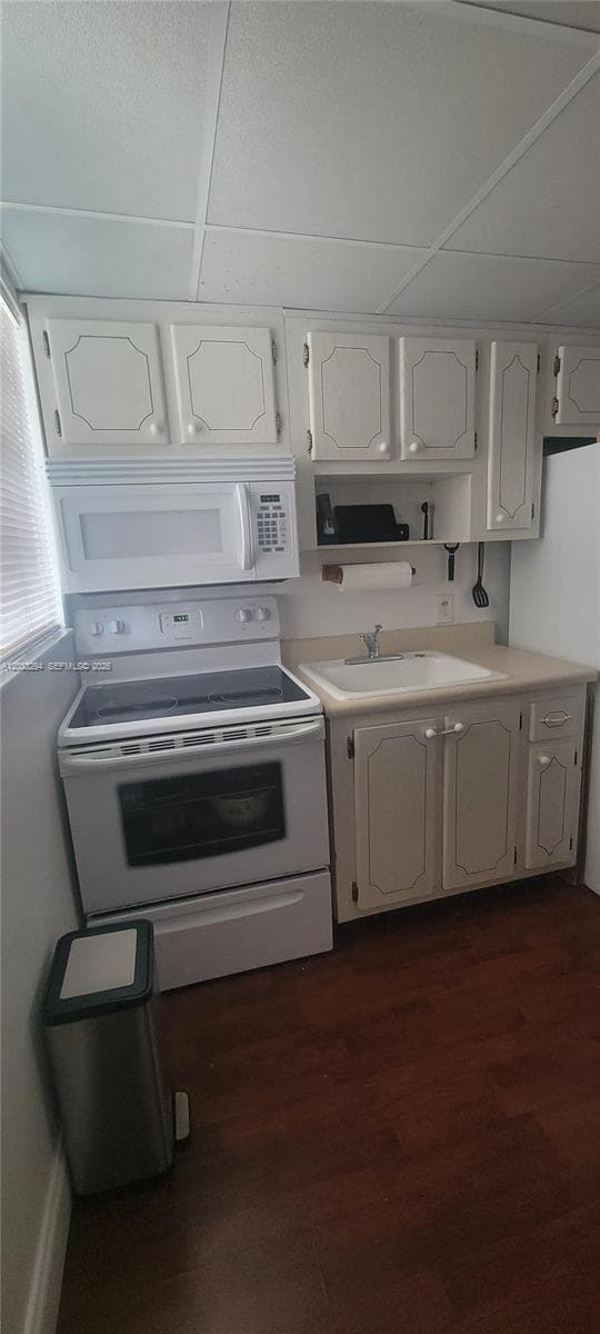 1610 Lenox Ave # 412, Miami Beach FL 33139 — 6
