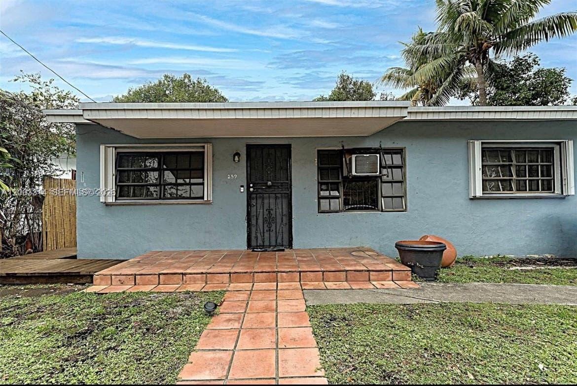259 NE 56th St, Miami FL 33137 — 1