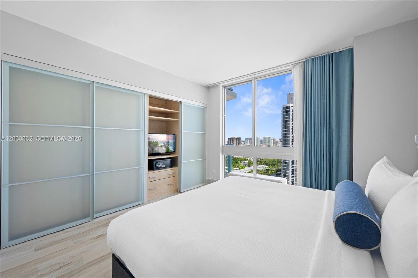 18683 Collins Ave # 2503, Sunny Isles Beach FL 33160 — 10