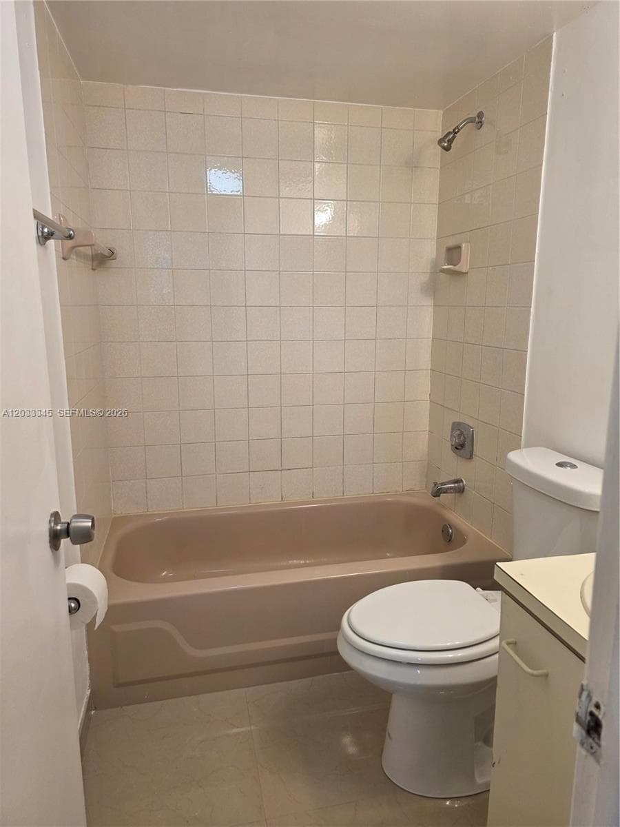 8050 NW 8th St # 110, Miami FL 33126 — 12