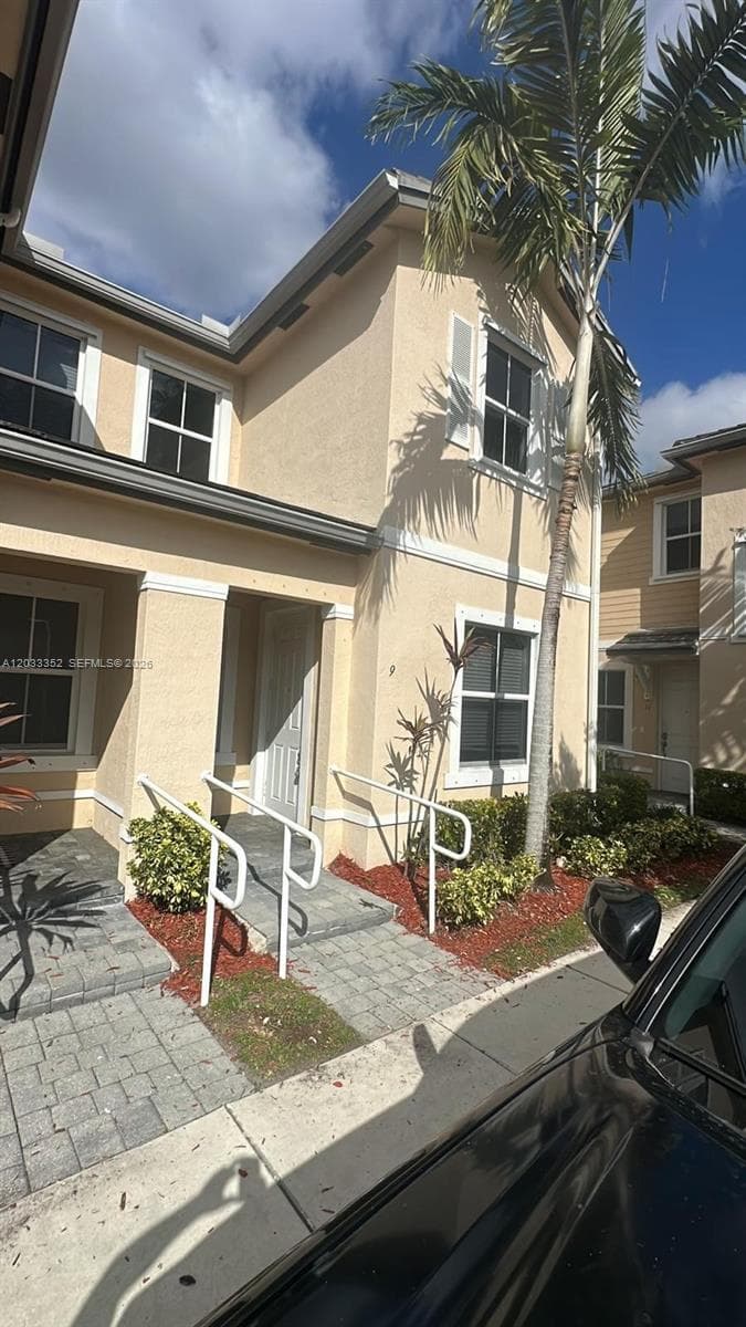 2819 SE 1st Dr # 9, Homestead FL 33033 — 3