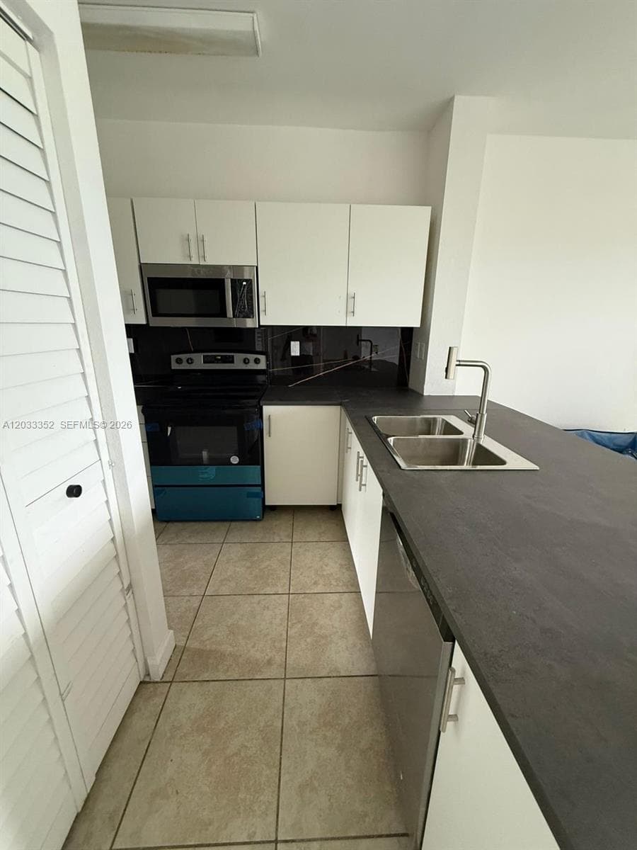 2819 SE 1st Dr # 9, Homestead FL 33033 — 8
