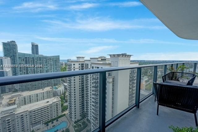 55 SW 9th St # 3506, Miami FL 33130 — 16