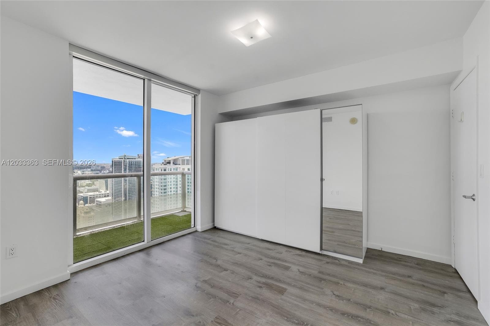 50 Biscayne Blvd # 4307, Miami FL 33132 — 20