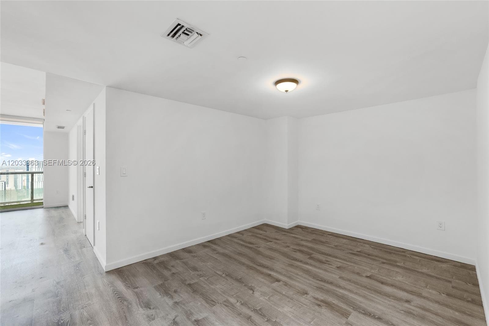 50 Biscayne Blvd # 4307, Miami FL 33132 — 8