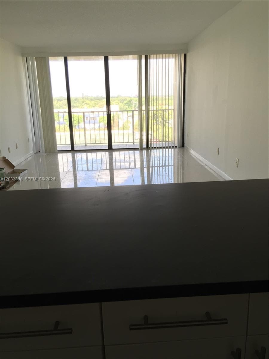 1470 NE 123rd St # A712, North Miami FL 33161 — 5