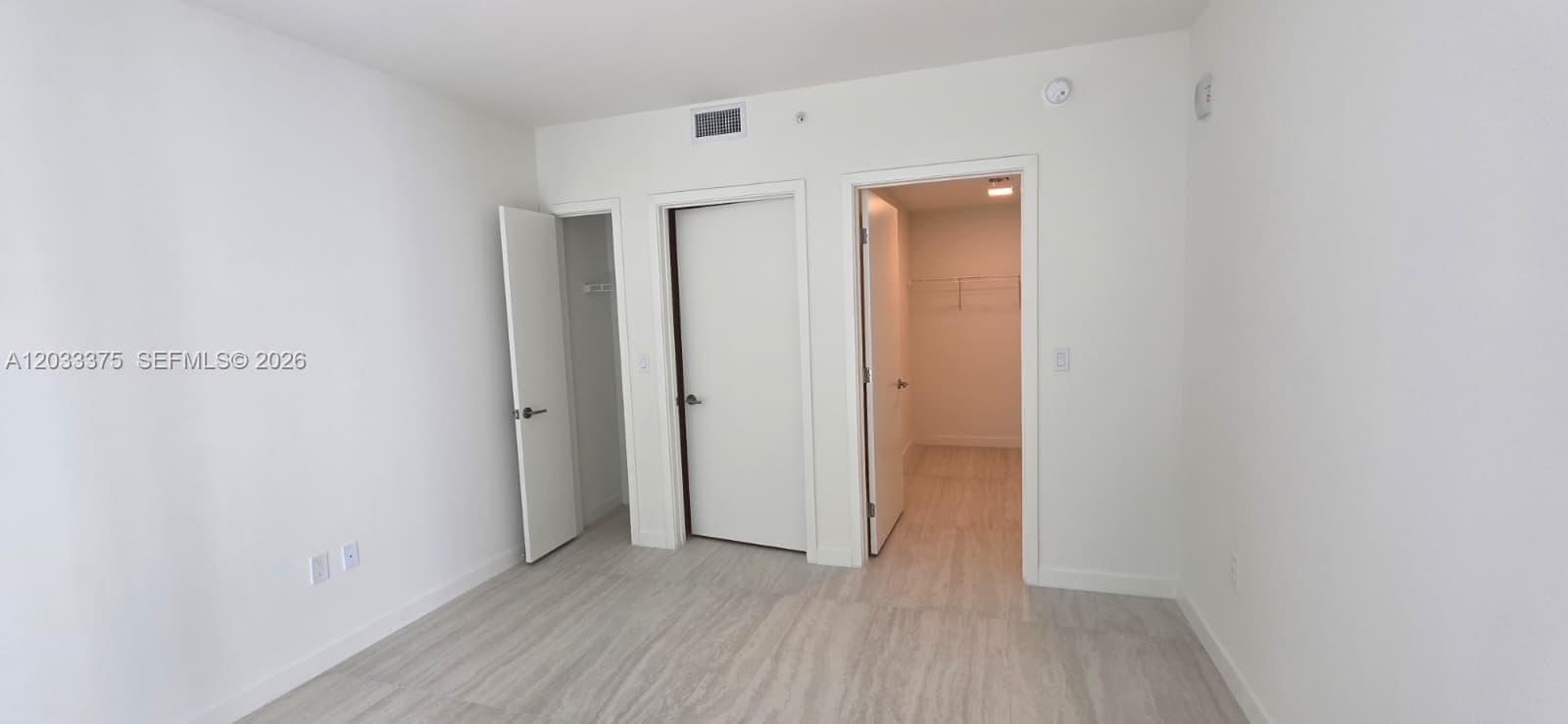 77 SE 5th Street # 2108, Miami FL 33131 — 5