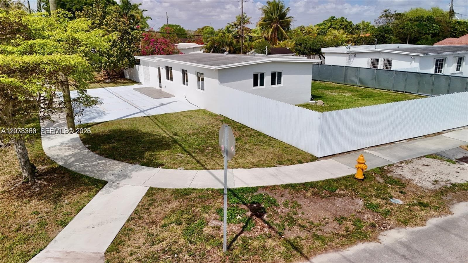 10381 SW 32nd St # 10381, Miami FL 33165 — 2