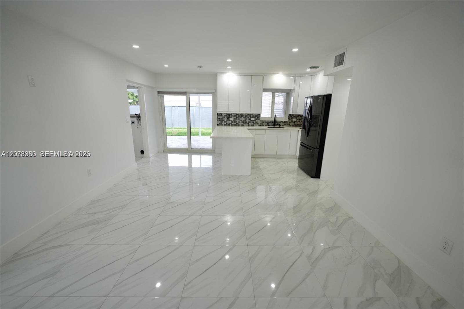 10381 SW 32nd St # 10381, Miami FL 33165 — 6