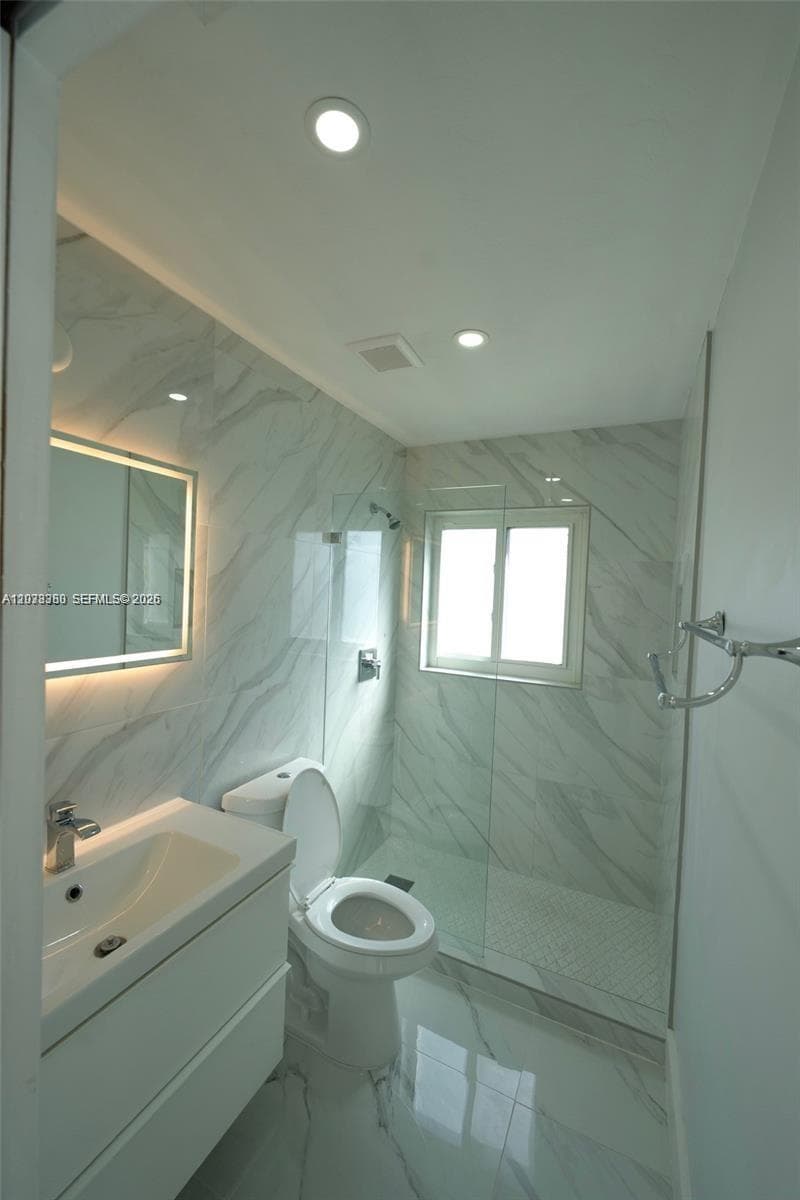 10381 SW 32nd St # 10381, Miami FL 33165 — 13