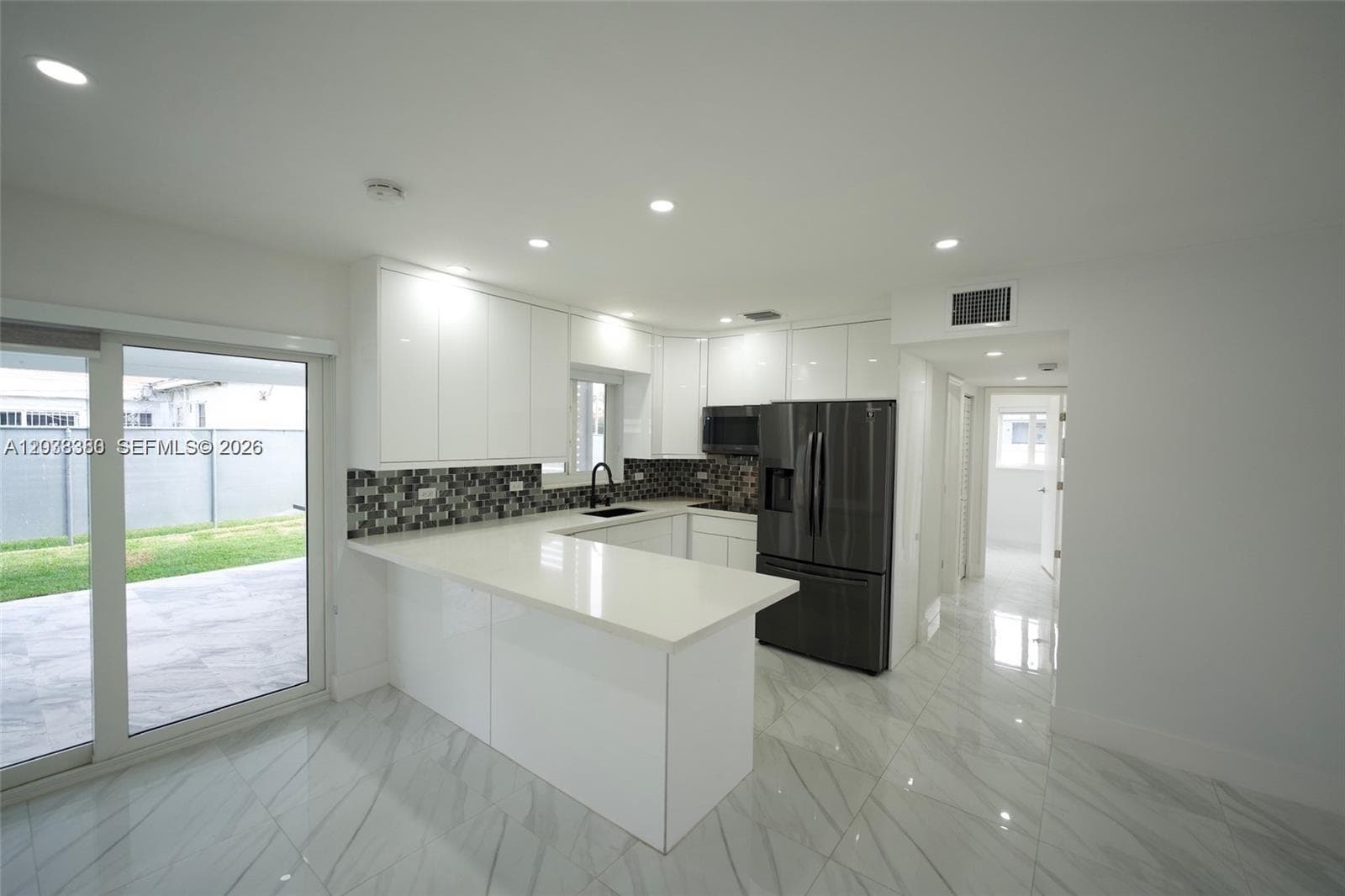10381 SW 32nd St # 10381, Miami FL 33165 — 5