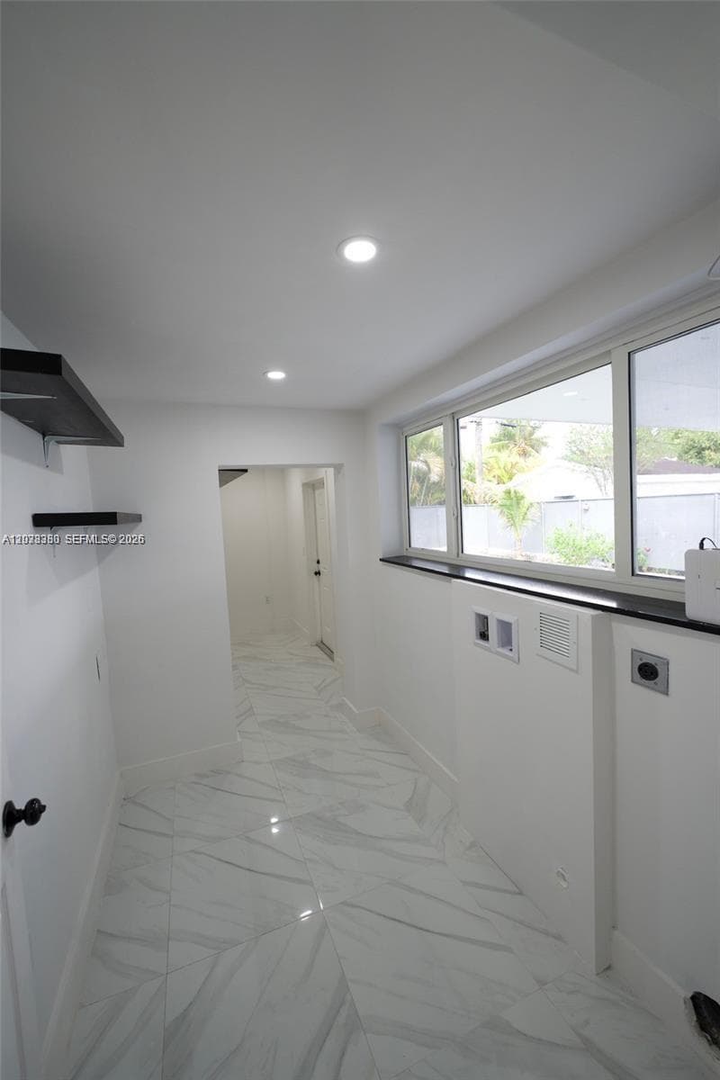 10381 SW 32nd St # 10381, Miami FL 33165 — 18