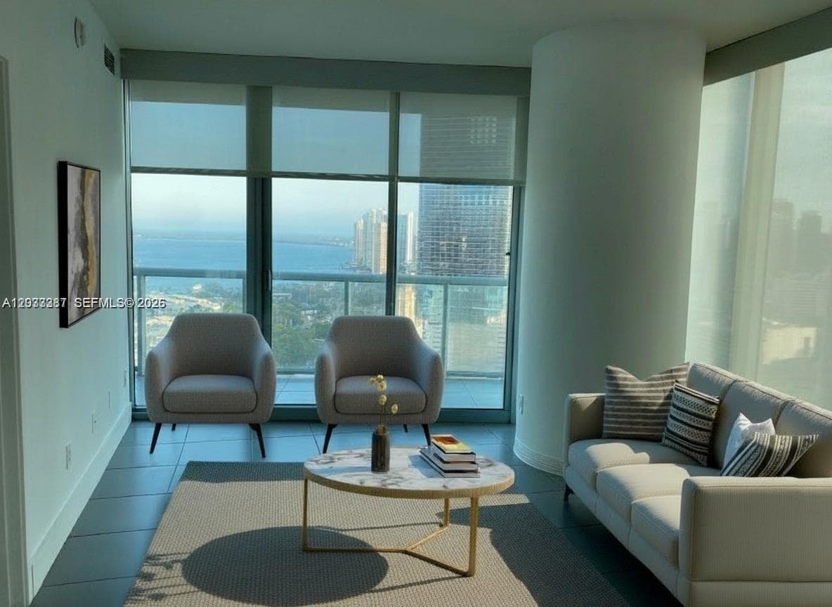 888 Biscayne Blvd # 3001, Miami FL 33132 — 6